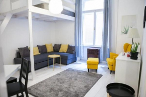 Central 30m2 A/C apartment, 3 min from NY cafe